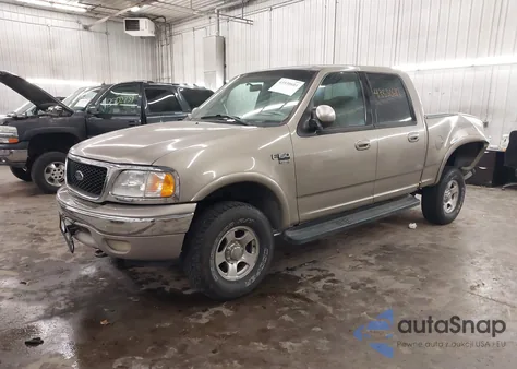 2002 Ford F-150 Lariat/Xlt z USA, uszkodzony, nr VIN 1FTRW08L82KA54349